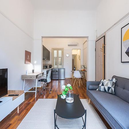Mavrogenous - The Mansion Apartment Атина Стая снимка