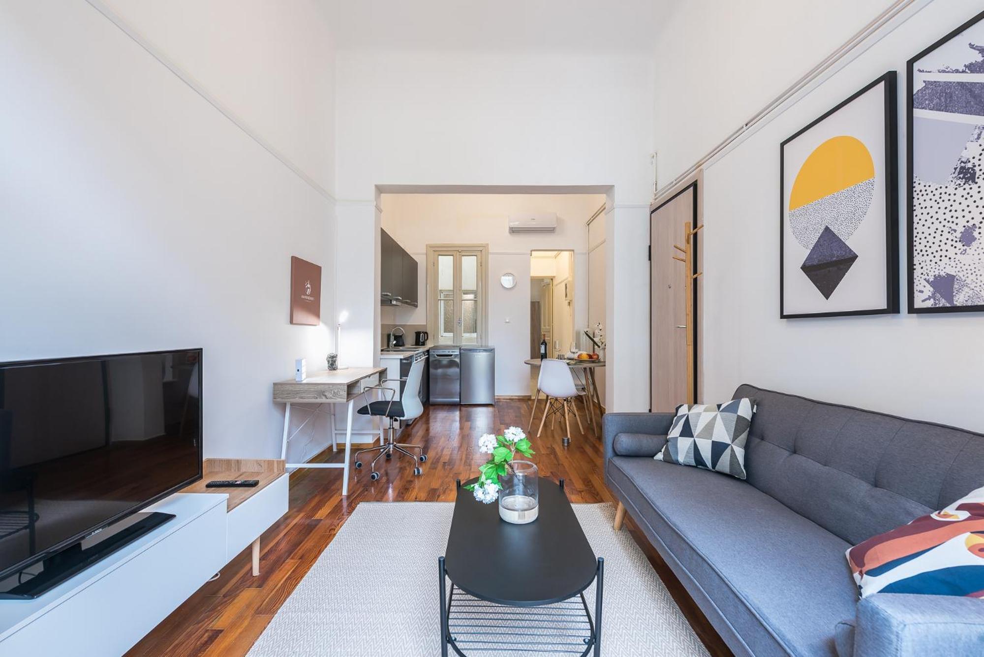 Mavrogenous - The Mansion Apartment Атина Стая снимка