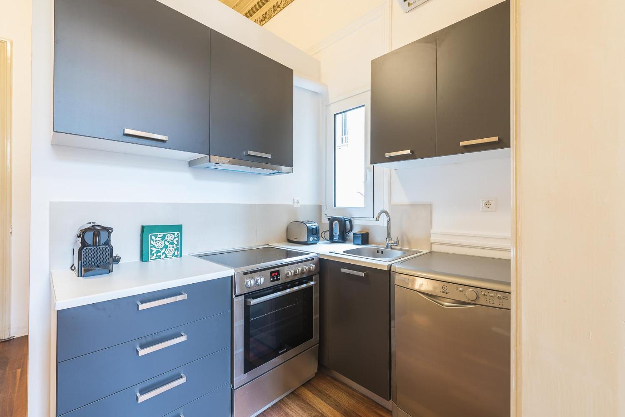 Mavrogenous - The Mansion Apartment Атина Стая снимка