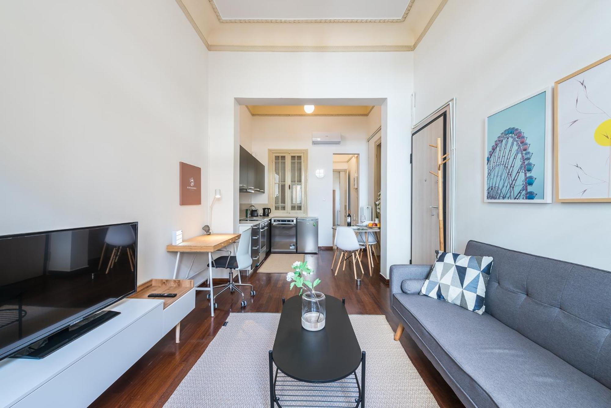 Mavrogenous - The Mansion Apartment Атина Стая снимка